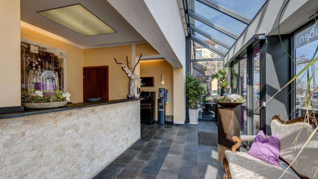 Hotel Restaurant Weihenstephaner Stuben Landshut Bagian luar foto